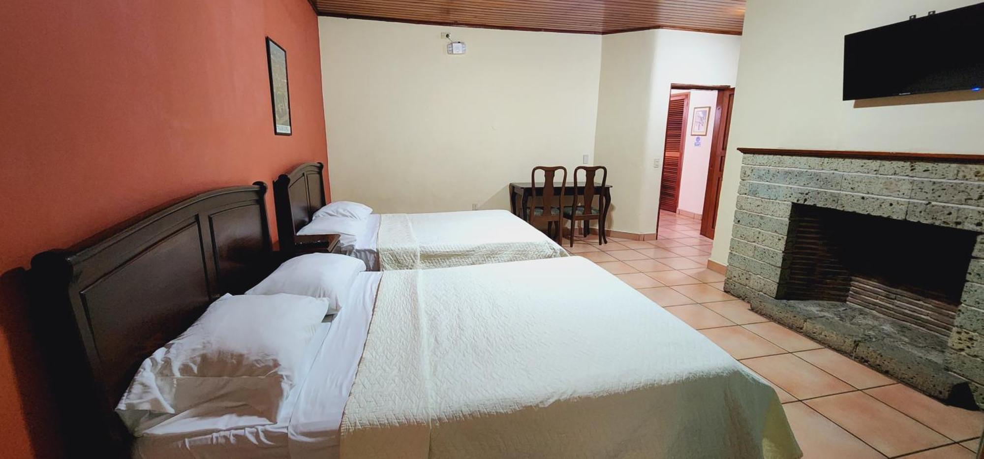 טגוסיגלפה Hotel Alsacia מראה חיצוני תמונה