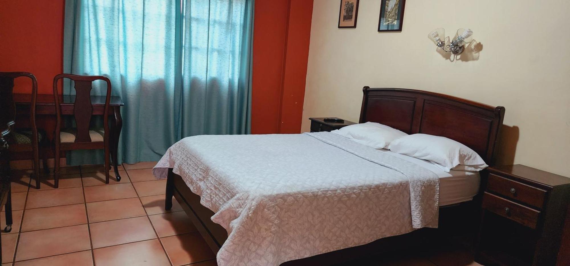 טגוסיגלפה Hotel Alsacia מראה חיצוני תמונה