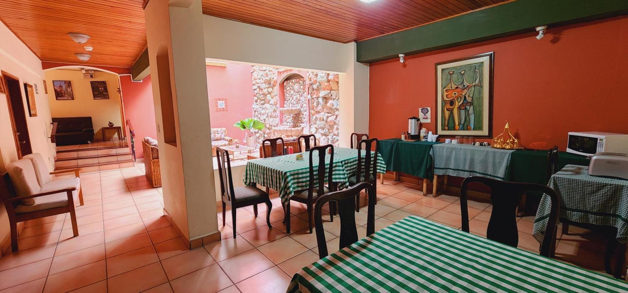 טגוסיגלפה Hotel Alsacia מראה חיצוני תמונה