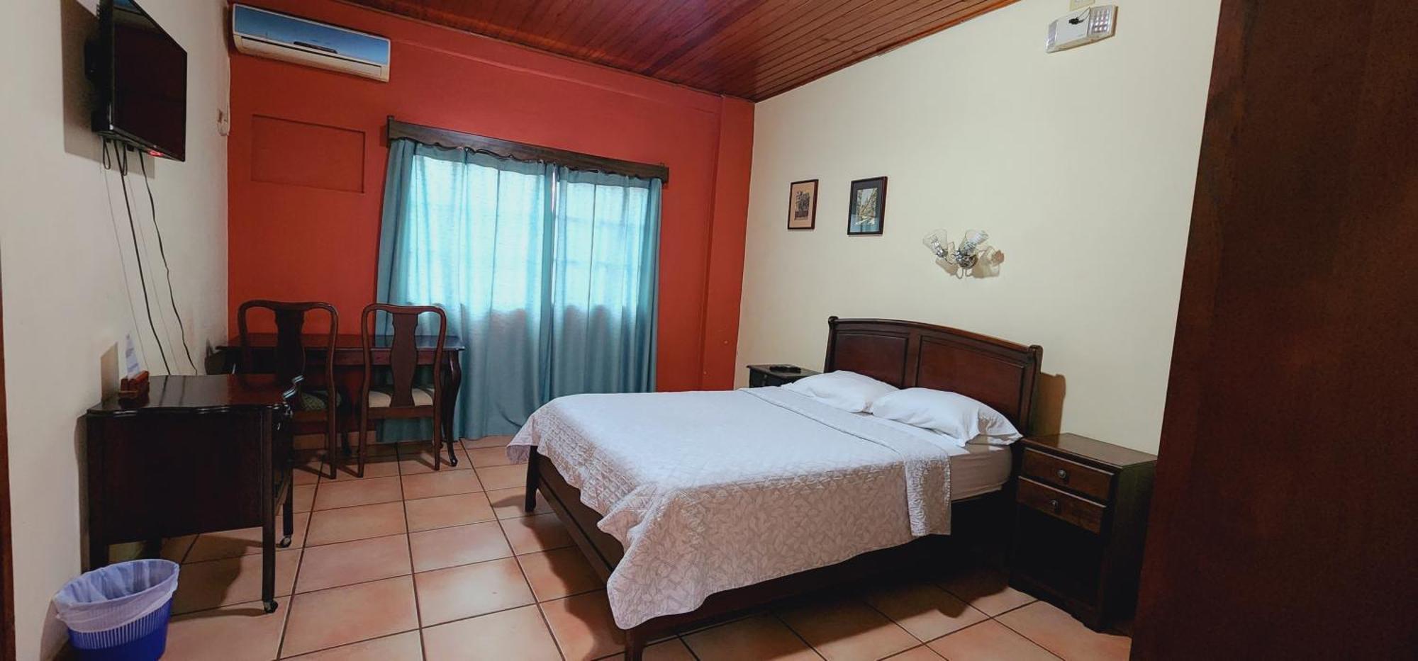 טגוסיגלפה Hotel Alsacia מראה חיצוני תמונה
